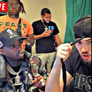 亂伦AV综合一区
